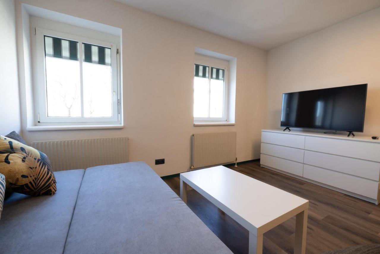 City Apartments Амщетен Екстериор снимка